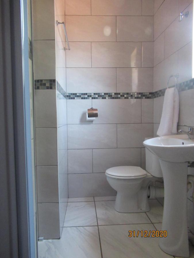 Pab-Love Guest House Kuruman Exterior photo