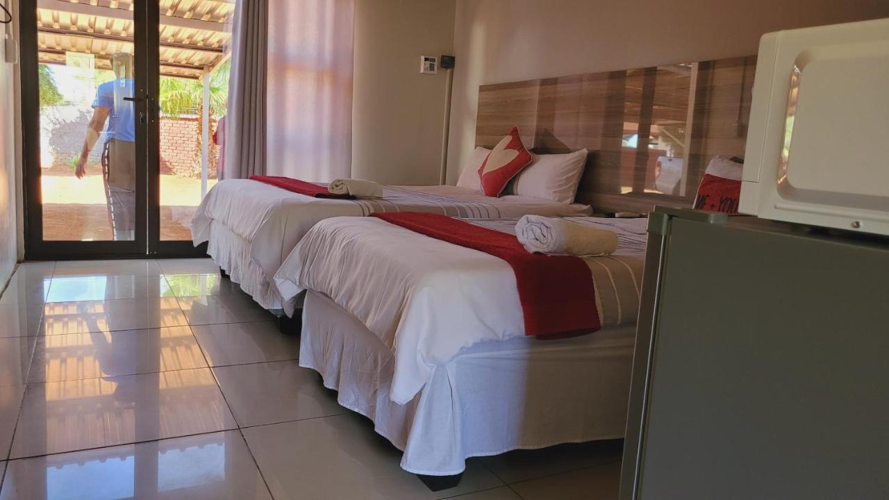 Pab-Love Guest House Kuruman Exterior photo